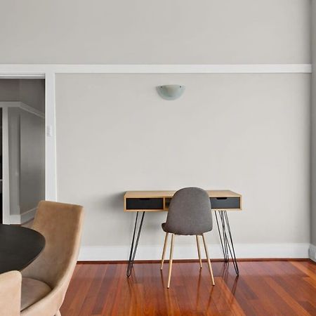 Huge Harbour View Apartment In Historic Home Sydney Eksteriør bilde